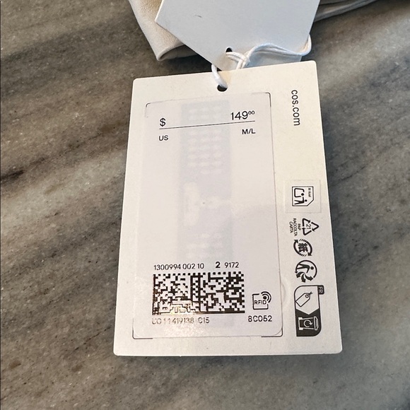 NWT COS ELONGATED NAPA LEATHER GLOVES- - Picture 5 of 5